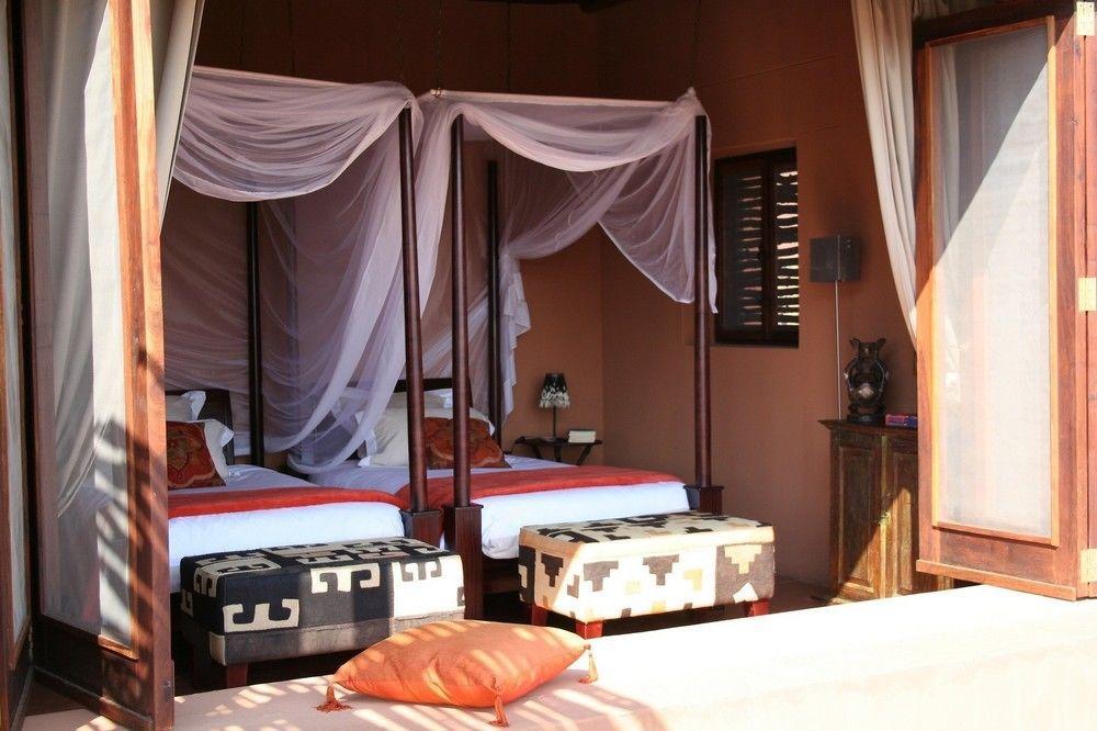 Okahirongo Elephant Lodge Purros Экстерьер фото